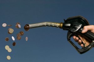 Можно ли сэкономить, если выключить кондиционер и другие системы в машине - фото